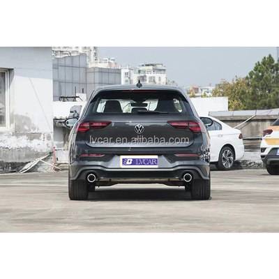 Eficiência e potência combinadas 2023 Volkswagen Golf GTI com binário máximo de 350 Nm