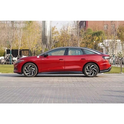 2024 Volkswagen ID7 Long Range Sedan elétrico puro com capacidade de bateria de 84,8 kWh Verde