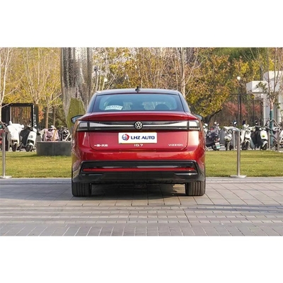 2024 Volkswagen ID7 Long Range Sedan elétrico puro com capacidade de bateria de 84,8 kWh Verde