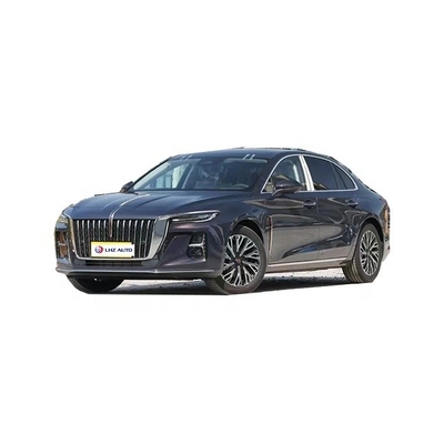 Limousine chinês de médio a grande porte HongQi H5 com capacidade de motor de 4,1-6L e alta demanda