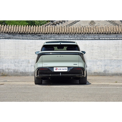 Hiphi Pure Electric Mid to Large SUV 2024 Carro de Inventário em cinza com distância entre eixos de 2950 mm