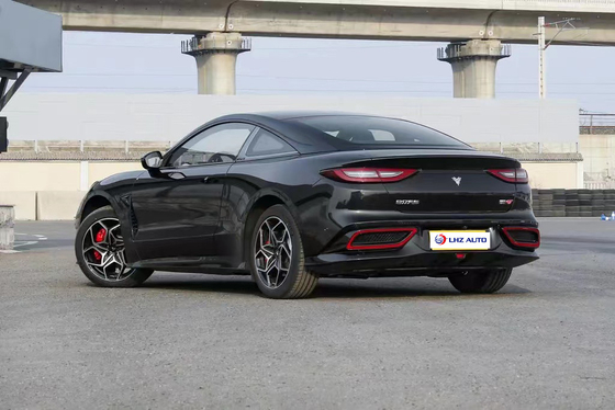 Experimente o poder do Pure Electric com o 2024 Neta GT, um carro esportivo de longa duração