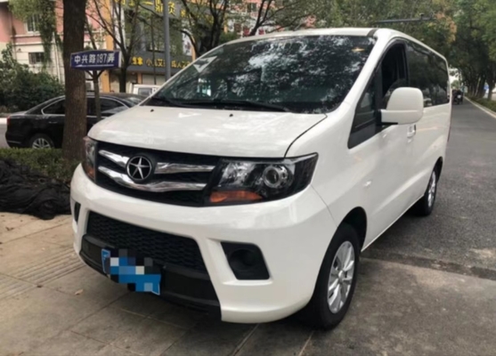 JAC Ruifeng M3 A combinação perfeita de acessibilidade e para as necessidades do seu negócio