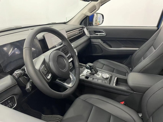 4x4 Pickup AWD hidráulico com câmera LED Couro elétrico Turbo escuro Combustível diesel ACC