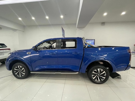 4x4 Pickup AWD hidráulico com câmera LED Couro elétrico Turbo escuro Combustível diesel ACC