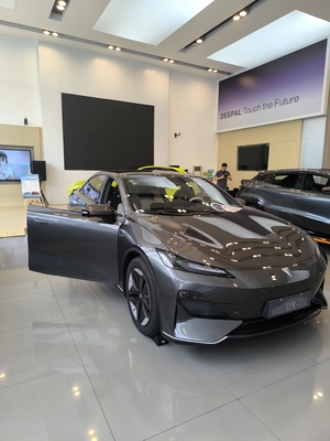 515-705km alcance de cruzeiro 100% veículo de energia elétrica Chang'an Shenlan SL03 Sports Car