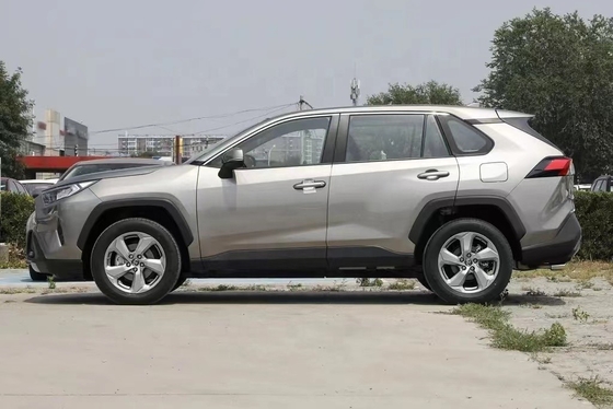 2023 Toyota RAV4 SUV Eficiência de combustível e relação custo-eficácia para a condução urbana fora de estrada
