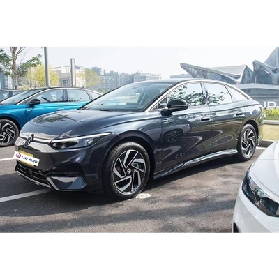 ID7 O primeiro sedã da série Volkswagen ID para potência máxima de 150kw e 45 assentos