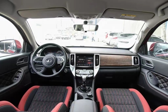 Melhore a funcionalidade do seu carro com o Metal Roof Rack e o Entertainment System da POER