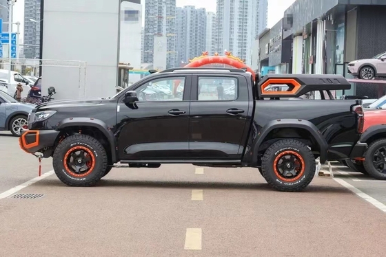 Melhore a funcionalidade do seu carro com o Metal Roof Rack e o Entertainment System da POER