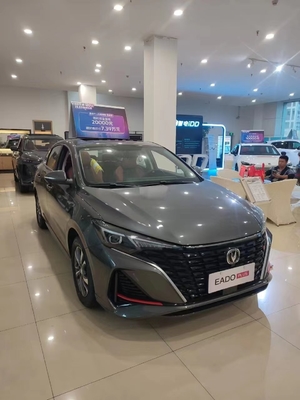 2700MM Base de rodas e peso de 1000kg-2000kg 2024 Changan EADO Sedan SUV elétrico Carro