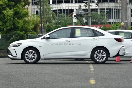 Chevrolet Monza Cruze 1.5L Carros Elétricos EV Carro Sedan Adultos Câmera LED de Couro Branco Padrão Turbo ACC