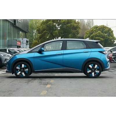 Veículo elétrico puro BYD Dolphin Long Range com 180Nm de torque máximo e cinco portas