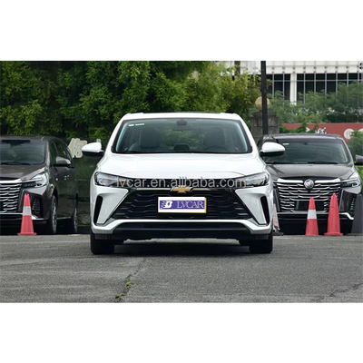 Chevrolet Cruze Compact Sedan LED Câmera Elétrica Couro Branco Padrão Turbo Escuro Multifunção ACC Automático SUV teto solar R16
