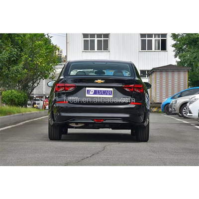 Chevrolet Monza Light Hybrid 1.5L Carro com Ajuste Elétrico do Assento do Copiloto 2023