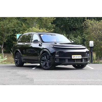 Li L8 SUV de luxo com ajuste elétrico do assento do motorista e interior leve
