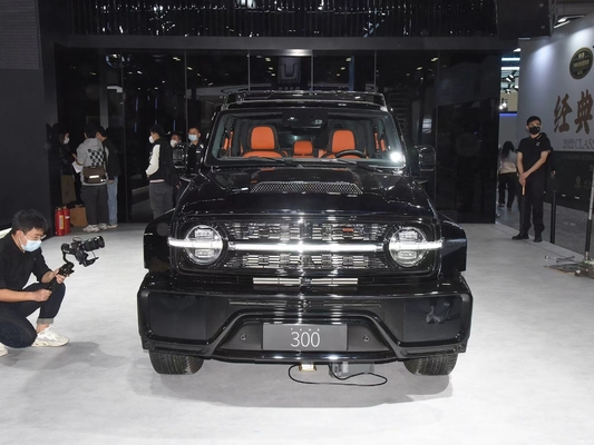 Caixa de engrenagens automática Great Wall Motors Cyber Tank 300 Edição Limitada Personalizada Hardline Off-road Veículo