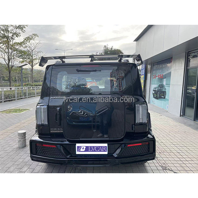GMW Tank 300 2.0T Grande SUV Off-Road com distância entre eixos de 2750MM e potência máxima de 227PS