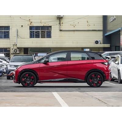 2024 BYD Dolphin O Micro Carro de Longo Alcance com 180Nm de Torque e Alta Eficácia de Custo