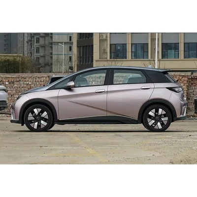 Modelo de topo da BYD Dolphin em 2024 4125 * 1770 * 1570 Dimensões e 1 hora de tempo de carregamento