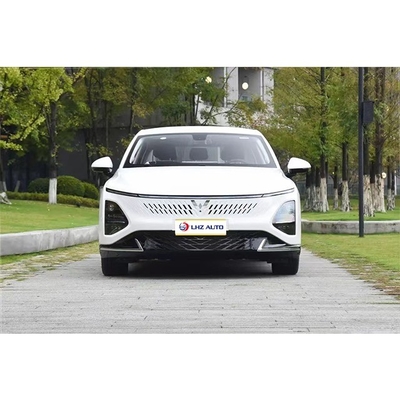 O Limousine de 2024 da Classe A da Wuling Motors com velocidade máxima de 145 km/h e longa resistência