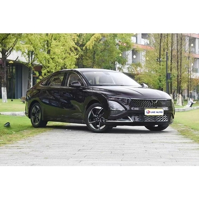Veículo Energético 2024 Wuling Xingguang PHEV 5 portas 5 lugares Limousine Classe A com longo alcance