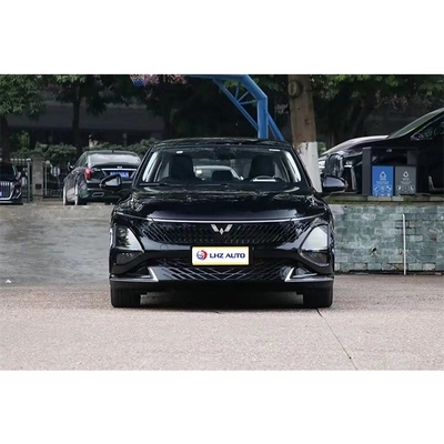 O Wuling Starlight Um sedan PHEV de cinco portas e cinco lugares da classe A com uma velocidade máxima de 145