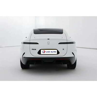 O carro inteligente de combustível elétrico de 2024 com 650 km de autonomia e tecnologia de luxo