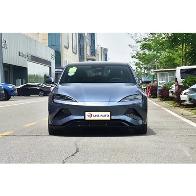 O popular sedã esportivo elétrico de 5 portas da BYD Seal, com 310 Nm de torque e longa duração.
