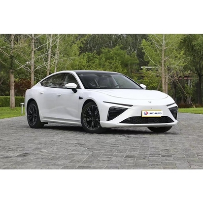 Veículo híbrido plug-in com alcance abrangente de 1160 km para o NETA S Mid-Size Sedan em 2024