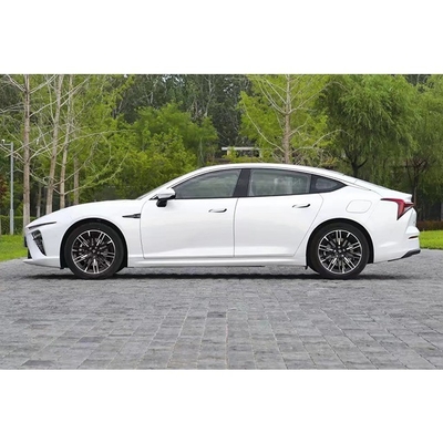 Veículo híbrido plug-in com alcance abrangente de 1160 km para o NETA S Mid-Size Sedan em 2024