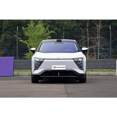 Descubra o poder do Hiphi Y 100% SUV elétrico com 650 km de autonomia e aceleração de 7,1s