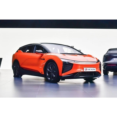 Velocidade máxima de 200 Km/h e capacidade de 5 lugares Hiphi X o Mecha Warrior do futuro