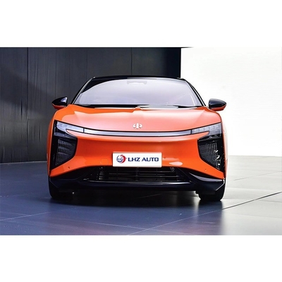 Velocidade máxima de 200 Km/h e capacidade de 5 lugares Hiphi X o Mecha Warrior do futuro