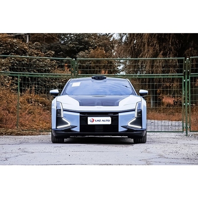 Aumente o seu negócio com 650 km de autonomia e 0,75 horas de tempo de carregamento do veículo elétrico