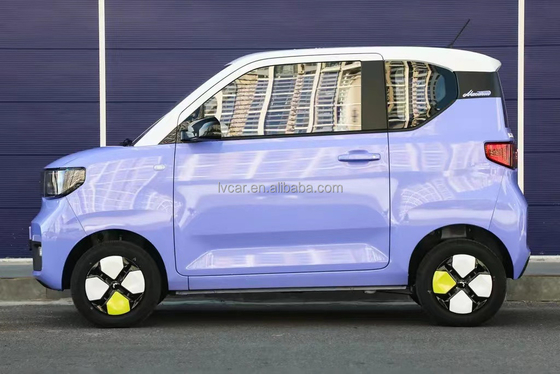 120-170Km alcance de cruzeiro Wuling Mini Carro Elétrico com estrutura de carroceria de 3 portas e 4 lugares