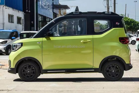 120-170Km alcance de cruzeiro Wuling Mini Carro Elétrico com estrutura de carroceria de 3 portas e 4 lugares