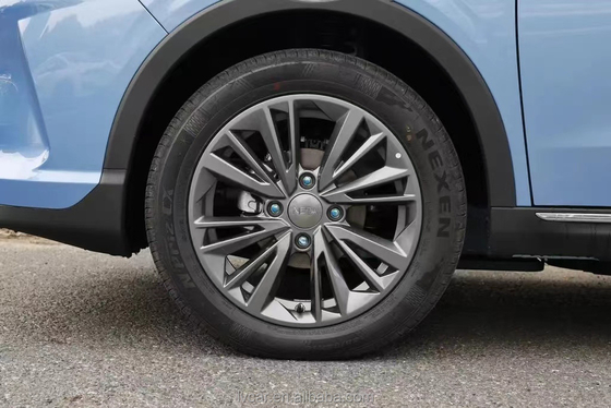 O melhor SUV pequeno da Nezha V com 401 Km de alcance de cruzeiro e características de conforto inteligentes