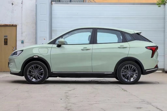 O SUV perfeito para viagens de família 400 km Bateria duração bateria de íons de lítio velocidade máxima 120 km / h