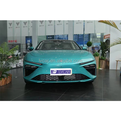 2023 Nezha S 650 Luxury Electric Sports Sedan com 4 cilindros e 25001-50000 milhas
