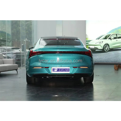 2023 Nezha S 650 Luxury Electric Sports Sedan com 4 cilindros e 25001-50000 milhas