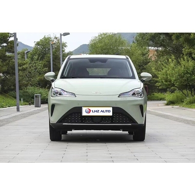 401 km de alcance elétrico puro 2023 Nezha AYA Small City SUV com velocidade máxima de até 120 Km/h