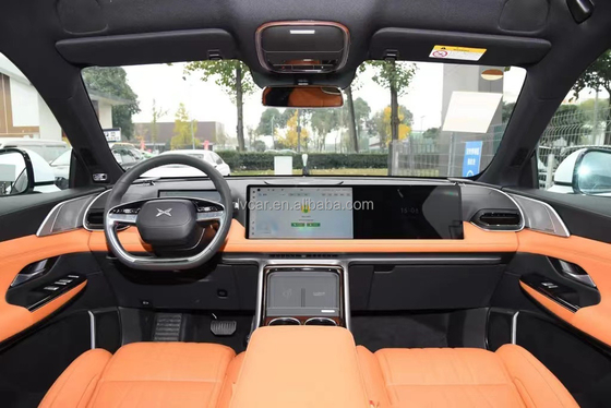 High Speed Electric SUV Car 2023 Xpeng G9 com teto solar panorâmico e alcance de 702 km