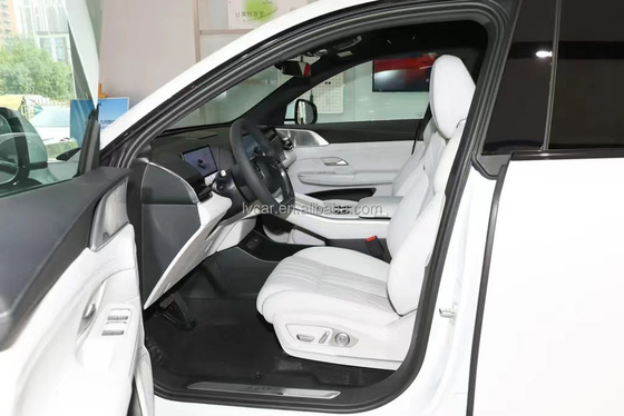 High Speed Electric SUV Car 2023 Xpeng G9 com teto solar panorâmico e alcance de 702 km