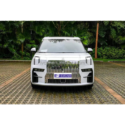 ZEEKR 009 MPV de luxo de 6 lugares com capacidade de bateria de 116kWh e tempo de carga de 0,5 horas