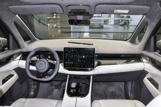 Experimente luxo e eficiência com o Zeekr 009 Energy Six Seat Business Vehicle