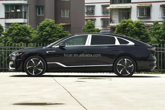 Desbloqueie o poder do Voyah Automobile, o veículo de energia superior com 5 portas e 5 assentos.