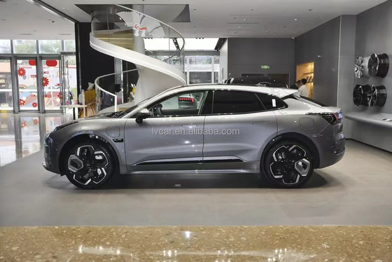 Mercado quente de veículos elétricos puros com volante à esquerda e tecnologia inteligente